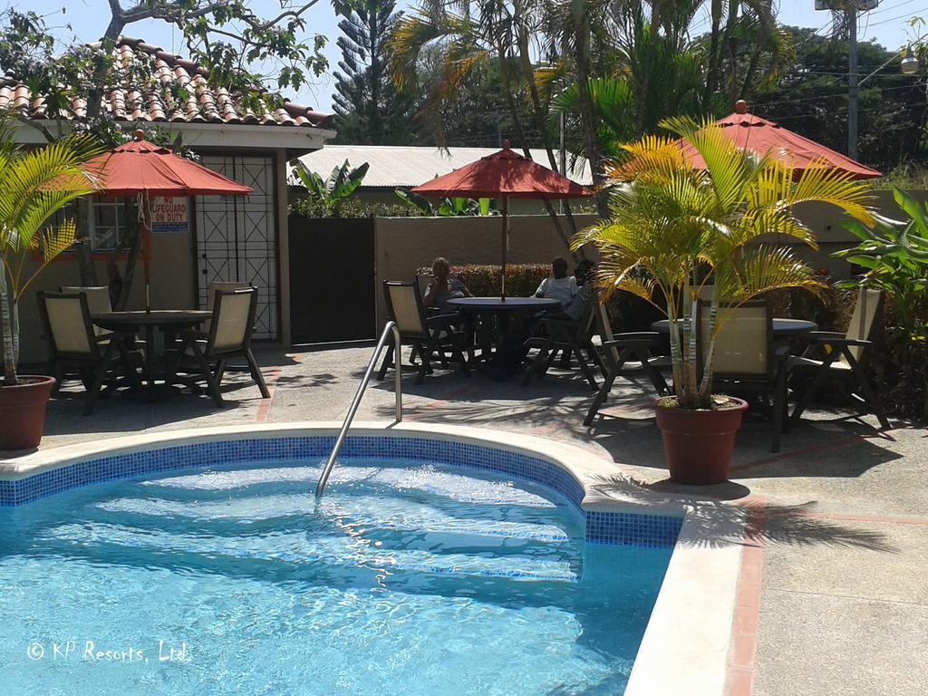 Enchanted Waters Tobago Buccoo Bagian luar foto